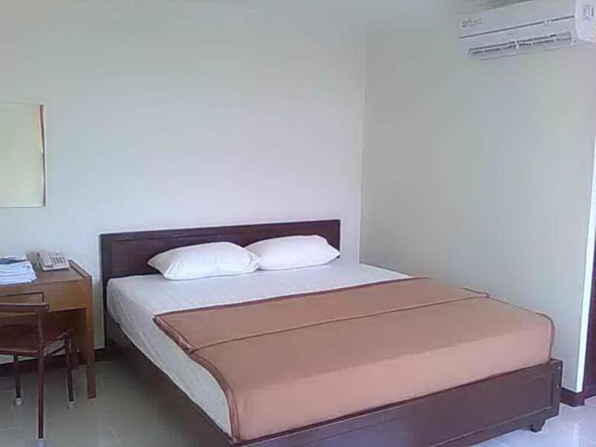 Hotel Aroma Inn Pontianak Luaran gambar