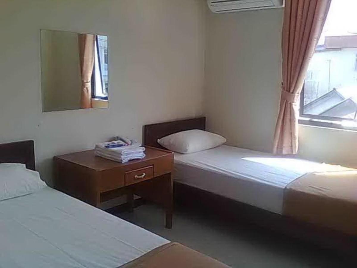 Hotel Aroma Inn Pontianak Luaran gambar
